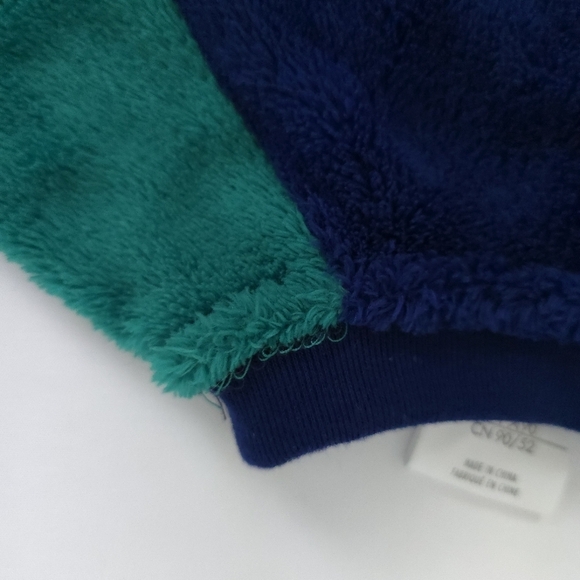 Mickey Mouse Boys Set Plaid 2 piece Plush 2T matching set - Picture 8 of 9